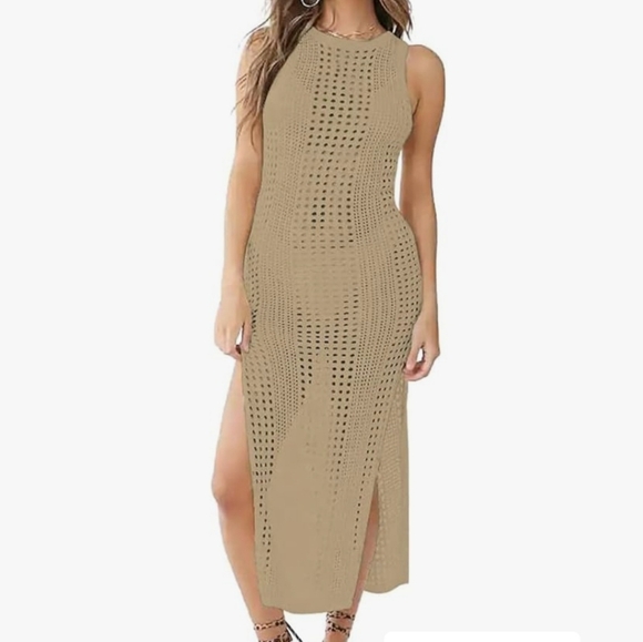 Beach cover ups - Picture 3 of 3